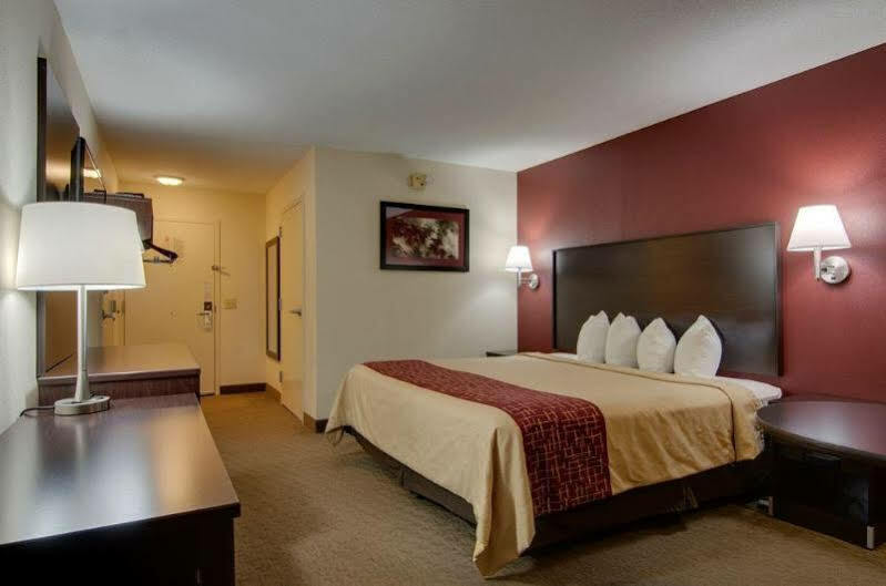 Red Roof Inn Murfreesboro Exterior photo